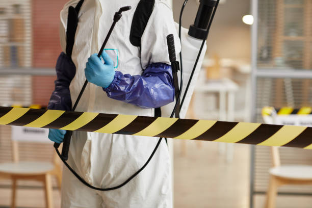Professional Biohazard technician working in Nashville, AR